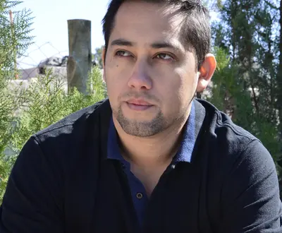 Esteban Flores