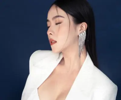 Nhi Nhi