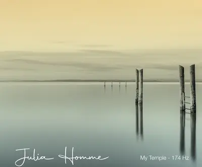 Julia Homme